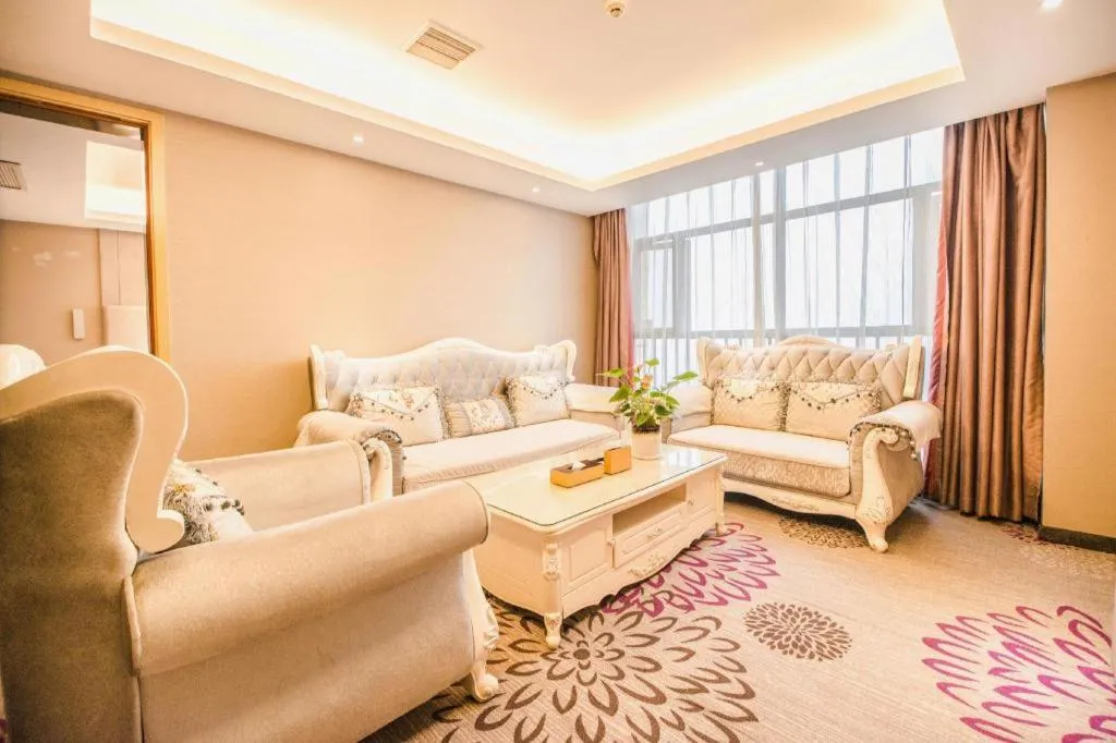 Lavande Hotel Yichang Railway East Station Branch