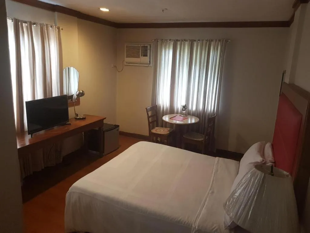 Bed in Chocolate and Berries Hotel