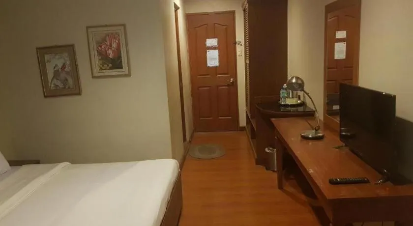 Bed in Chocolate and Berries Hotel