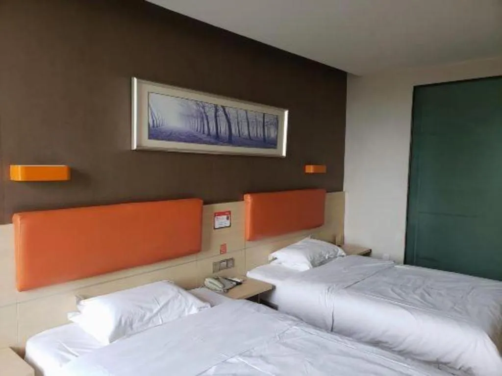Bed in 7 Days Premium Shihezi Youxie Plaza Jun Ken Museum