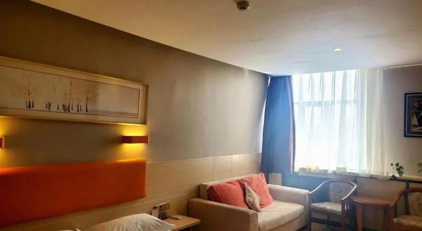 7 Days Premium Shihezi Youxie Plaza Jun Ken Museum