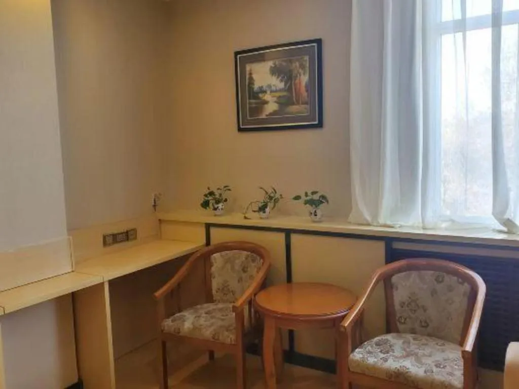 7 Days Premium Shihezi Youxie Plaza Jun Ken Museum