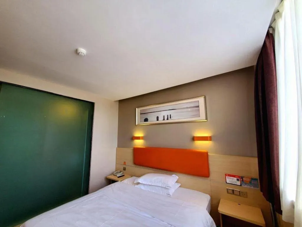 Bed in 7 Days Premium Shihezi Youxie Plaza Jun Ken Museum