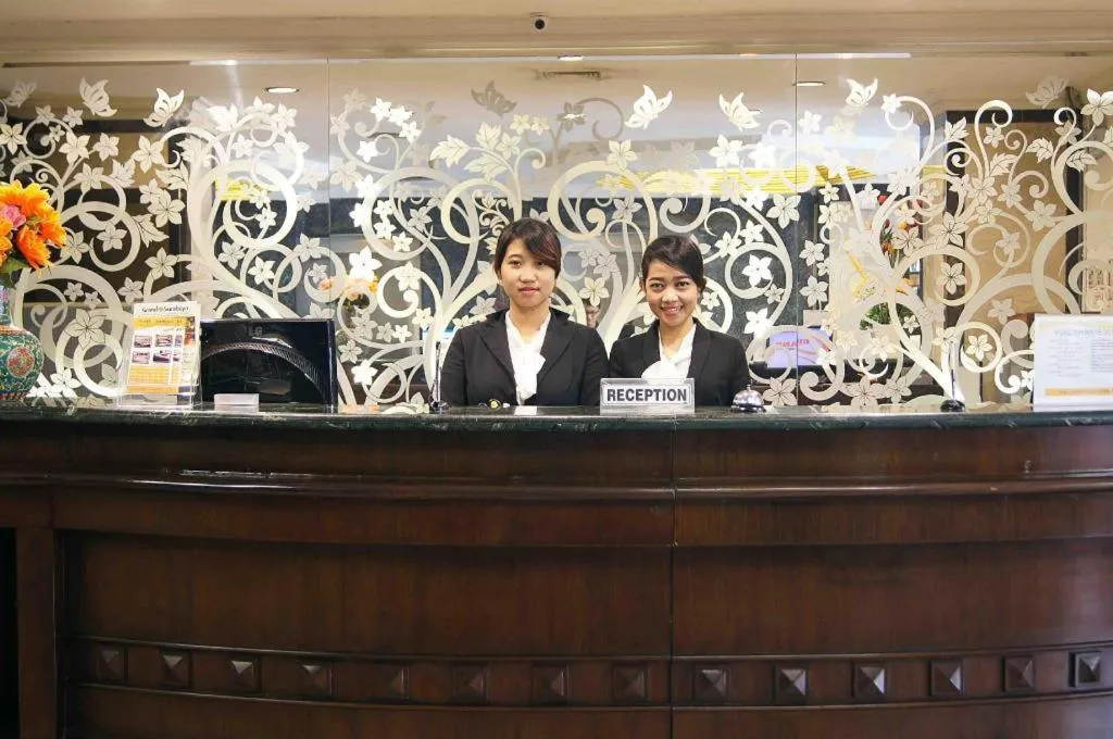 Grand Hotel Surabaya