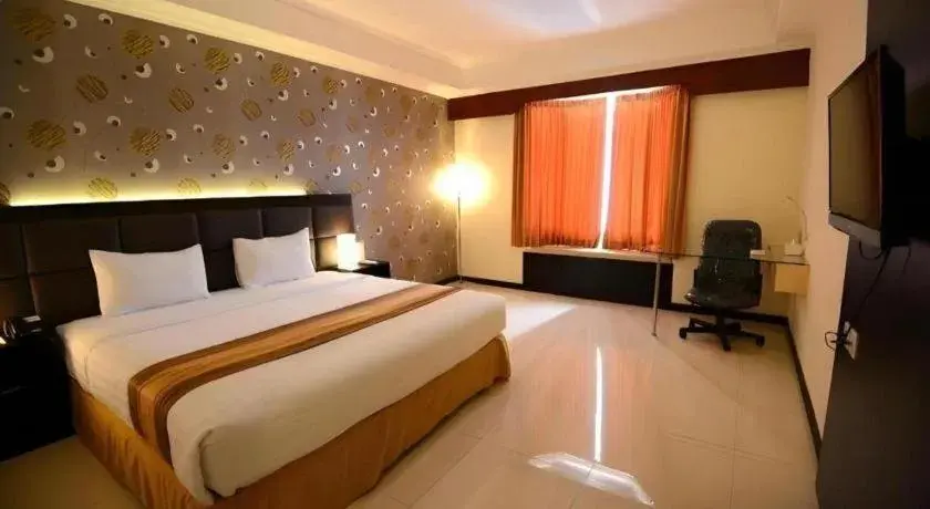 Bed in Grand Hotel Surabaya Bed in Grand Hotel Surabaya