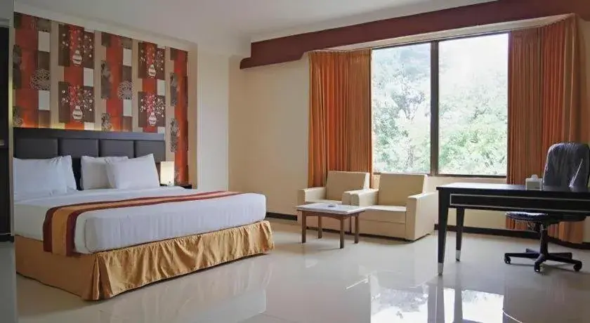 Bed in Grand Hotel Surabaya Bed in Grand Hotel Surabaya