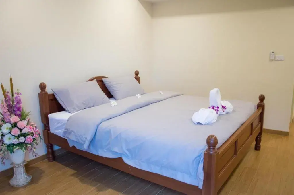 Bed in The Vintage Residence Bed in The Vintage Residence