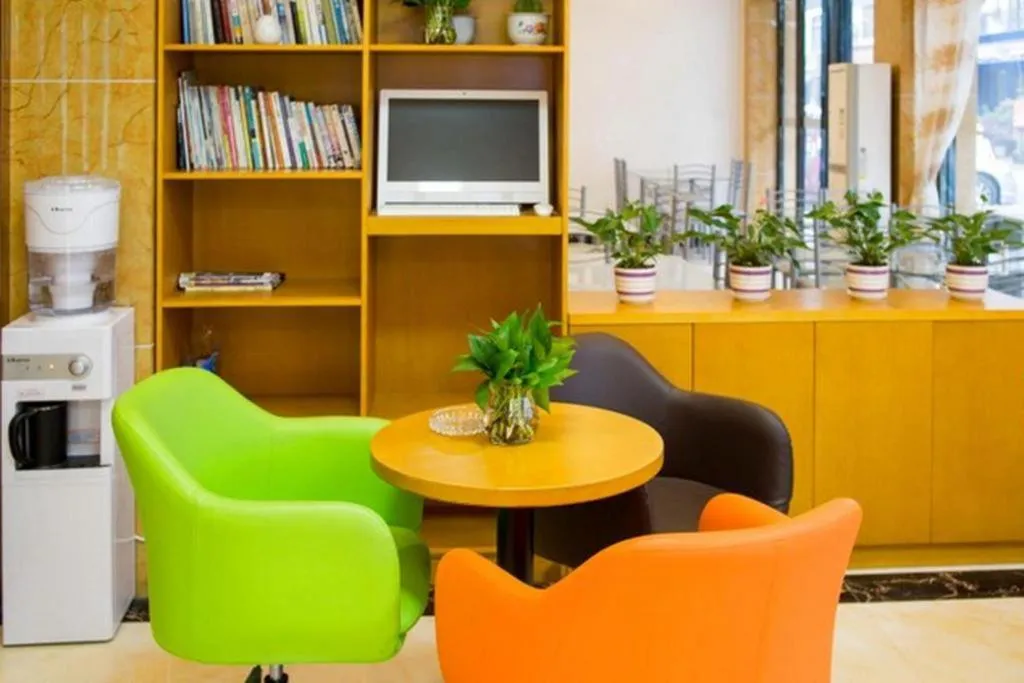 GreenTree Inn Yangshuo West Street Express Hotel