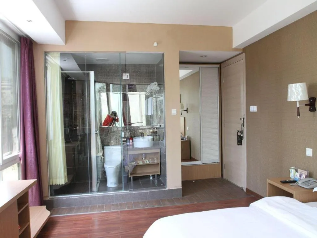 Bed in Pankun Business Hotel