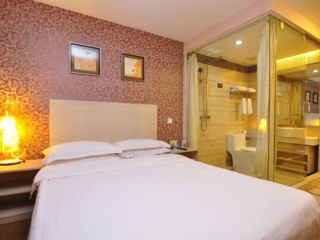 Bed in Pankun Business Hotel