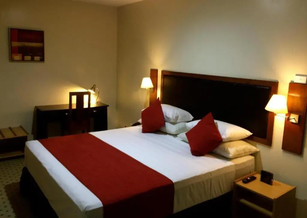 Bed in Victoria Palms Hotel Bed in Victoria Palms Hotel