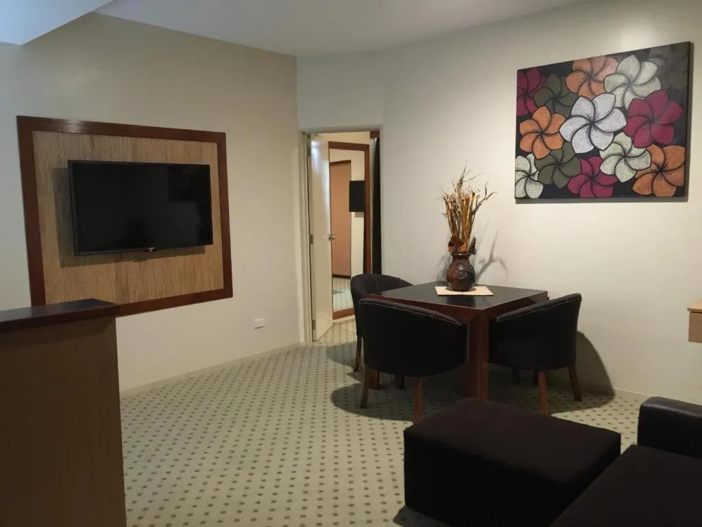 Victoria Palms Hotel