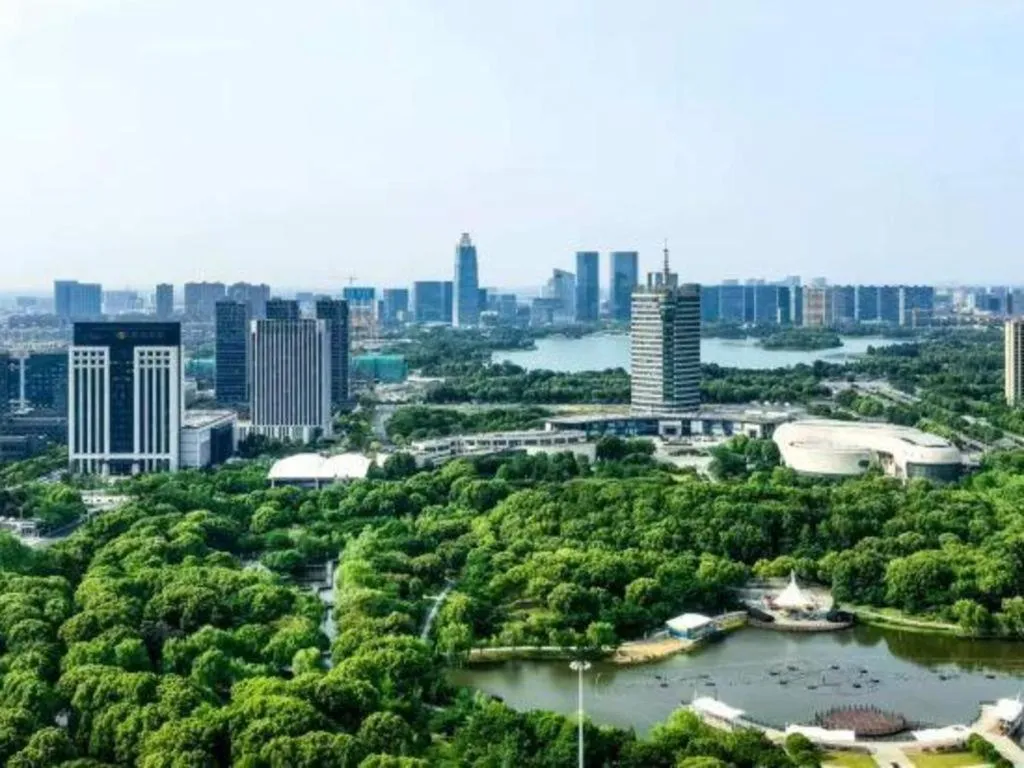 Tongxiang Inspirock Hotel