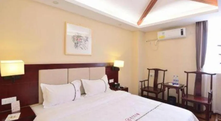 Bed in BOOK PAVILION HOTEL