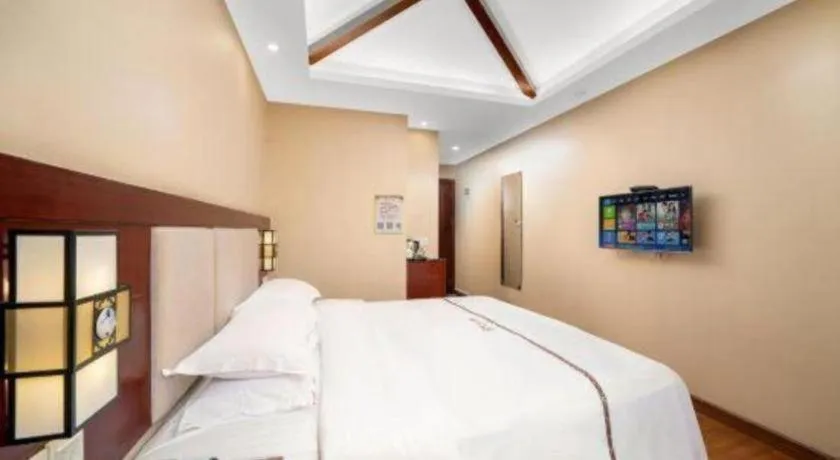 Bed in BOOK PAVILION HOTEL