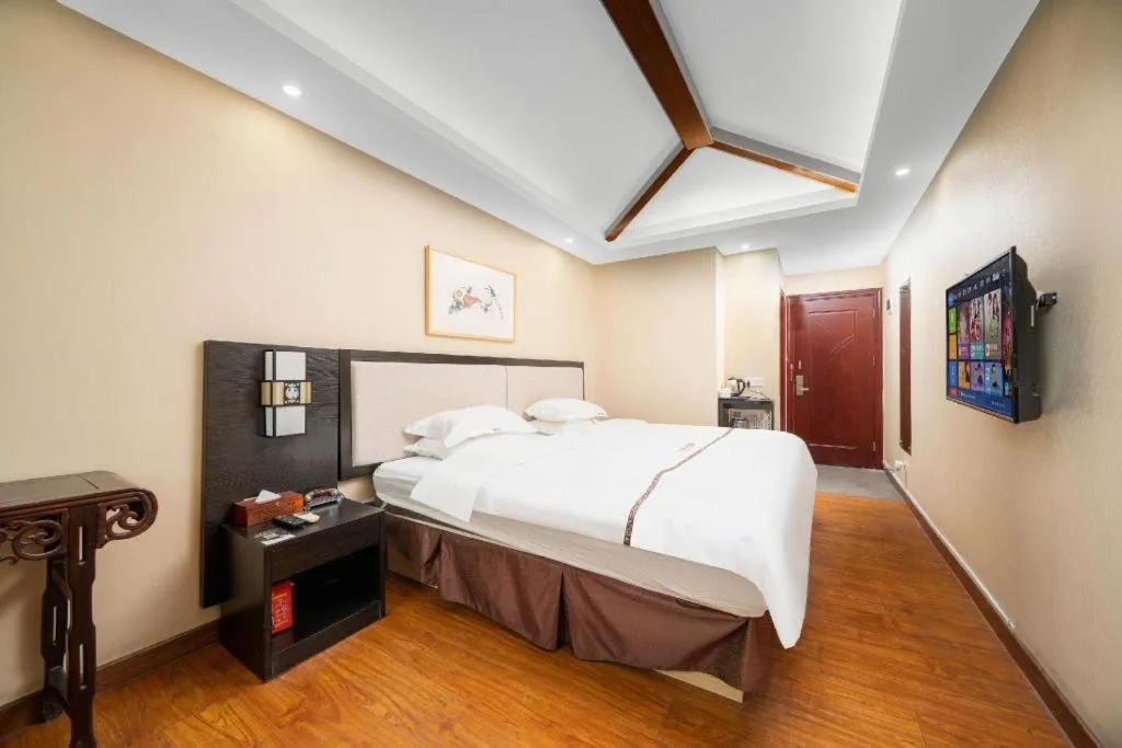 Bed in BOOK PAVILION HOTEL