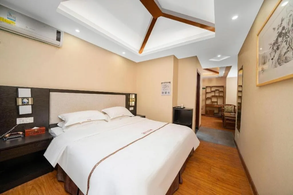 Bed in BOOK PAVILION HOTEL