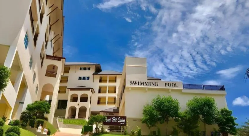 Royal Hill Satun Hotel