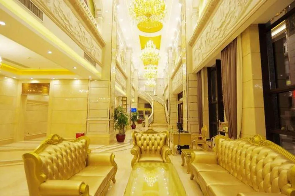 Vienna International Hotel Nanning Railway Station Mingxiu Road Metro Station