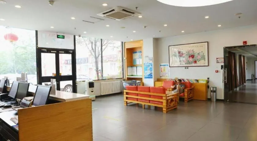 7 Days Premium Beijing Dabaotai Metro Station Luhua Road