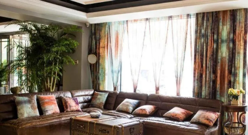 James Joyce Coffetel Chengdu Jianshe Road Dongjiao Jiyi Square