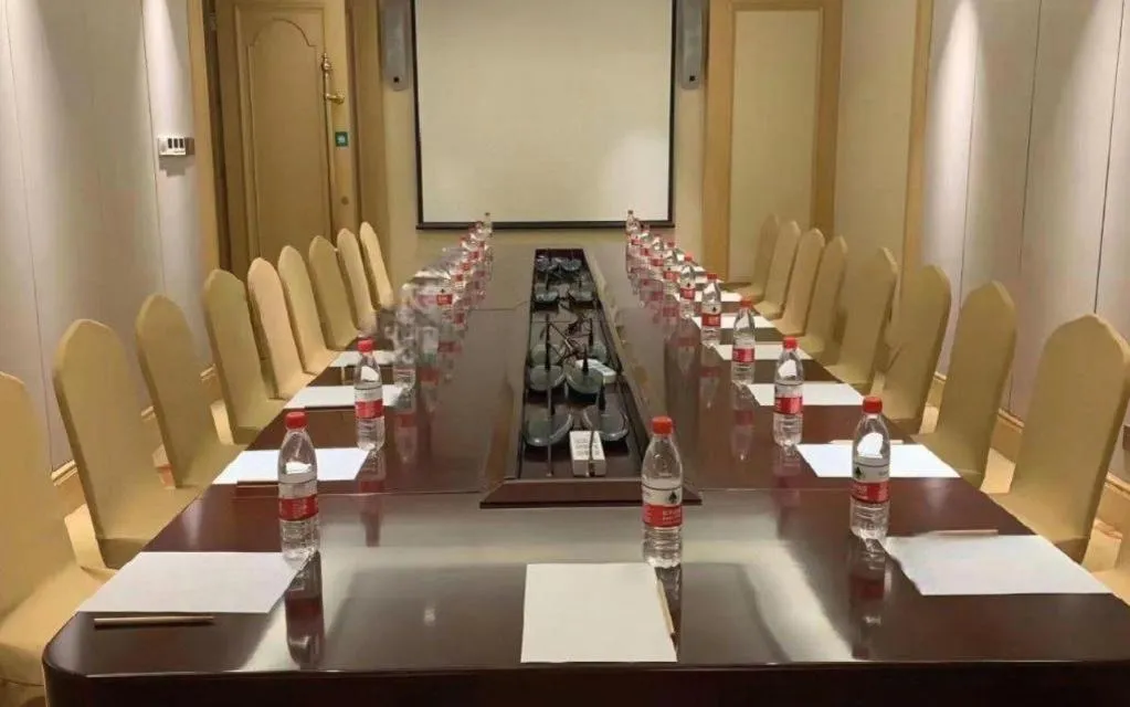 Vienna International Hotel Chengdu New International Conference and Exhibition Center Branch