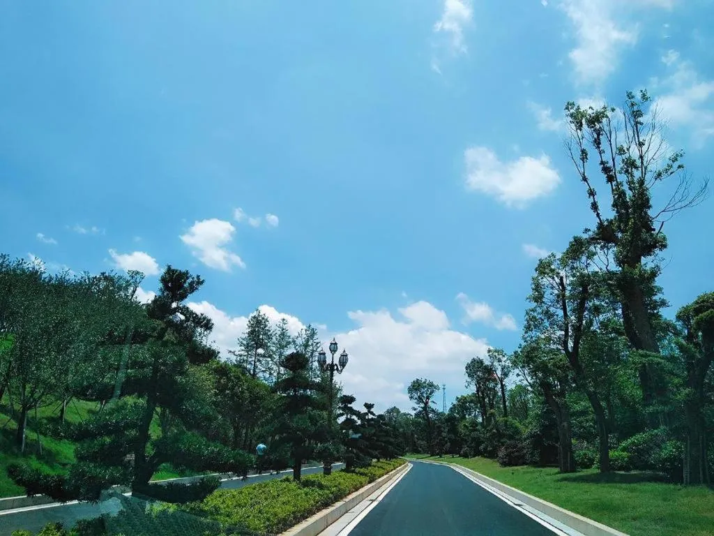 Laibor international hotel