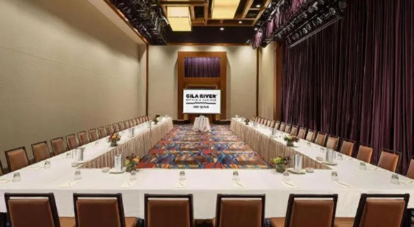 Vee Quiva Hotel & Casino