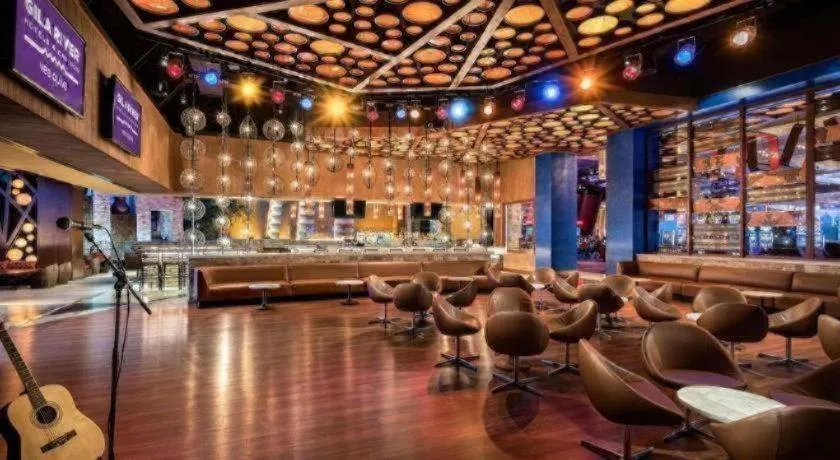 Vee Quiva Hotel & Casino