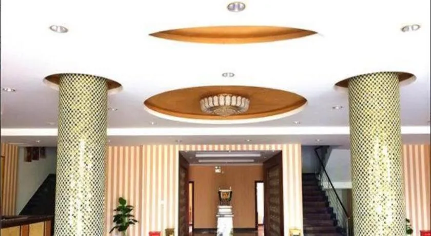 GreenTree Inn Shangrao Qianshan hekou old town Xinjiang longting shell hotel