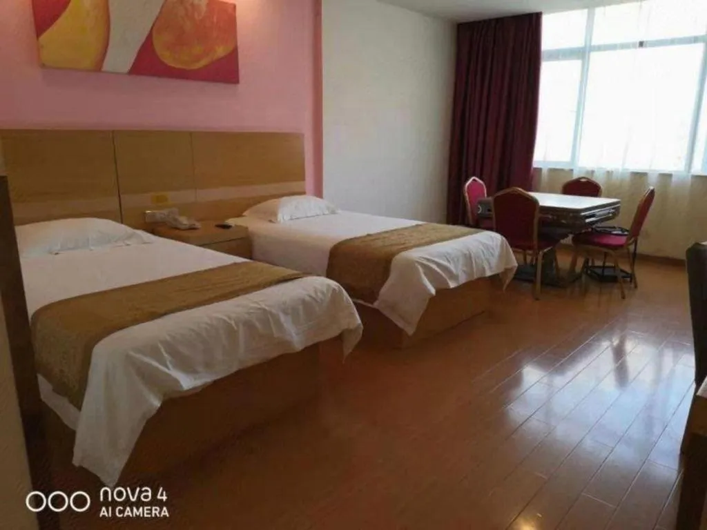 Bed in GreenTree Inn Shangrao Qianshan hekou old town Xinjiang longting shell hotel