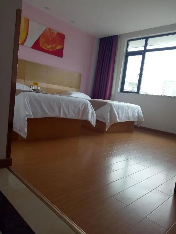 Bed in GreenTree Inn Shangrao Qianshan hekou old town Xinjiang longting shell hotel