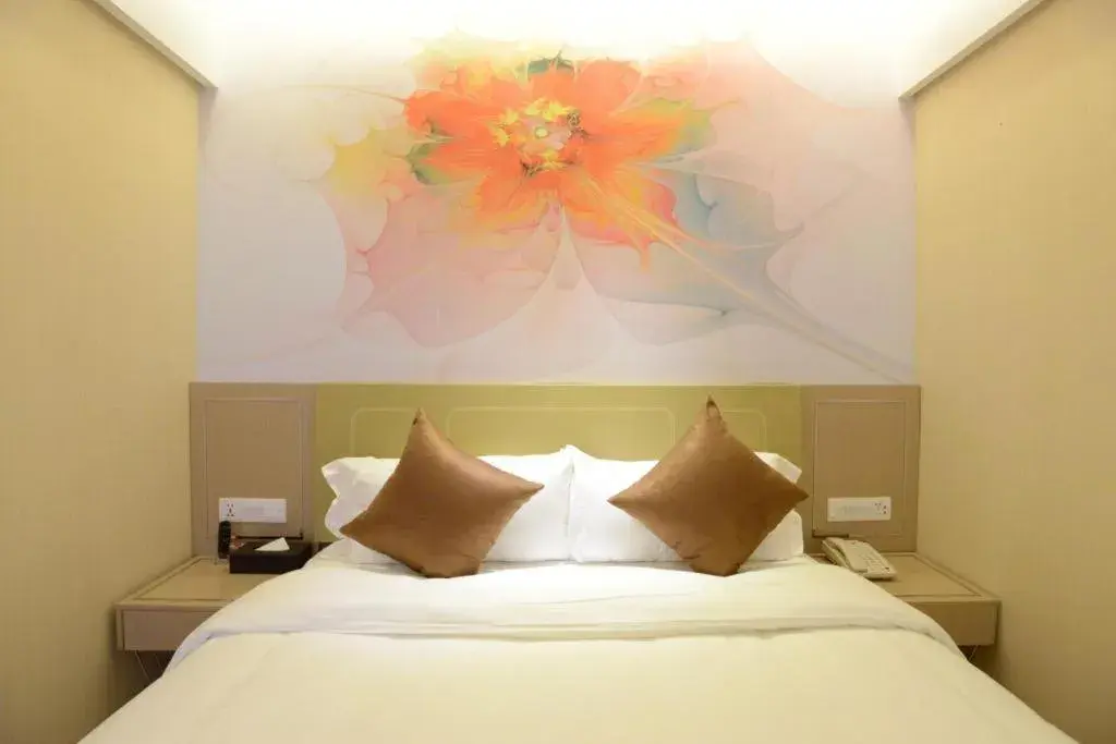 Bed in Crystal Love There Hotel Bed in Crystal Love There Hotel