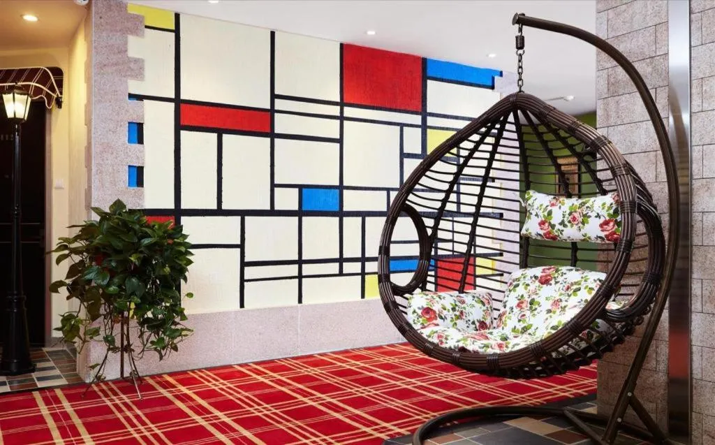 Golden Park Hotel