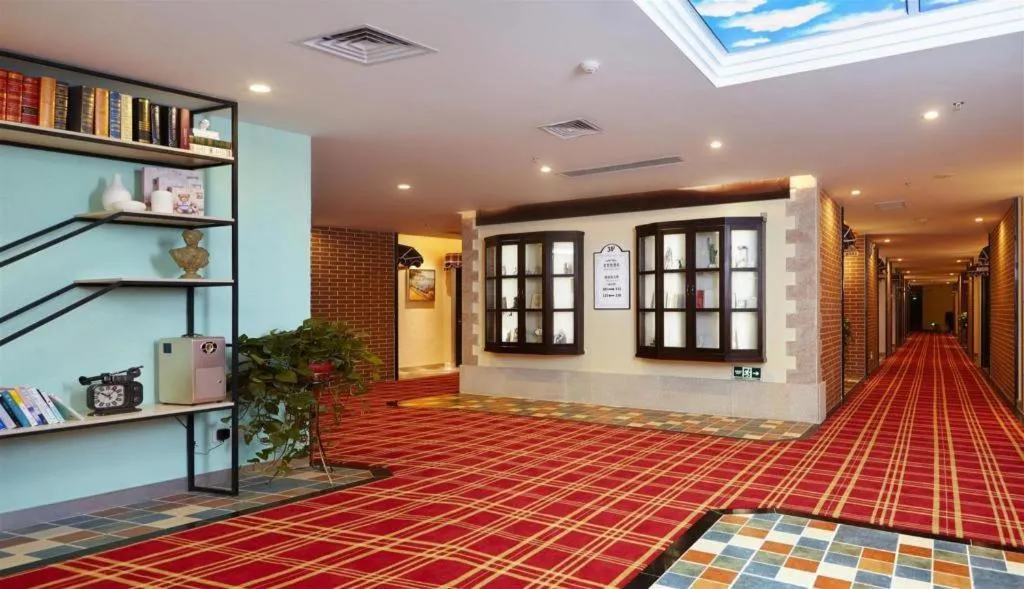 Golden Park Hotel