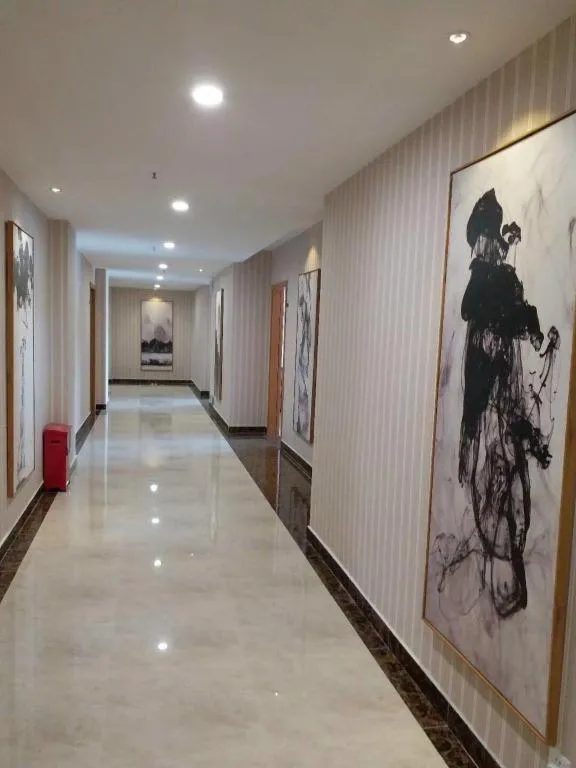 Golden Park Hotel