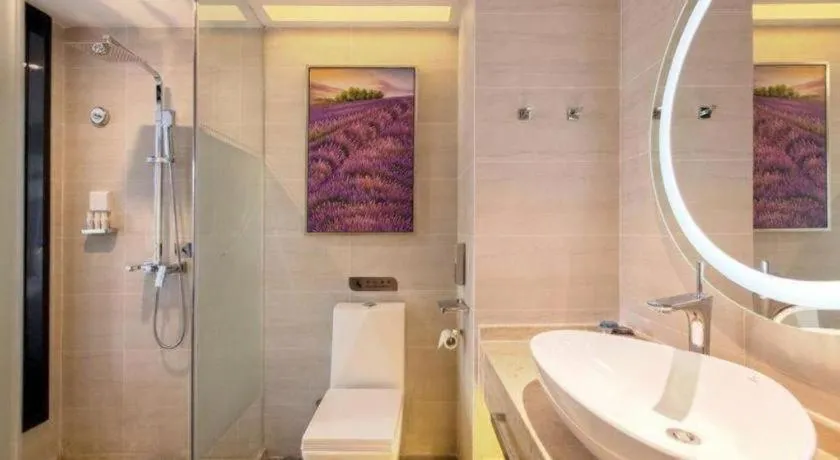 Lavande Hotel Wuhan Jianghan Road Subway Station