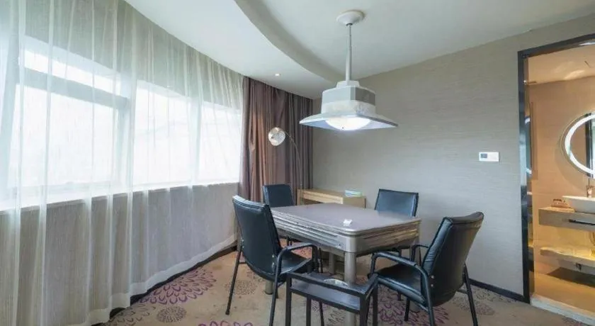 Lavande Hotel Wuhan Jianghan Road Subway Station