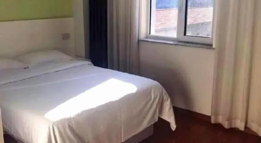 Bed in Shell Shuozhou Shuocheng District West Zhenhua Street Renmin Square Hotel Bed in Shell Shuozhou Shuocheng District West Zhenhua Street Renmin Square Hotel