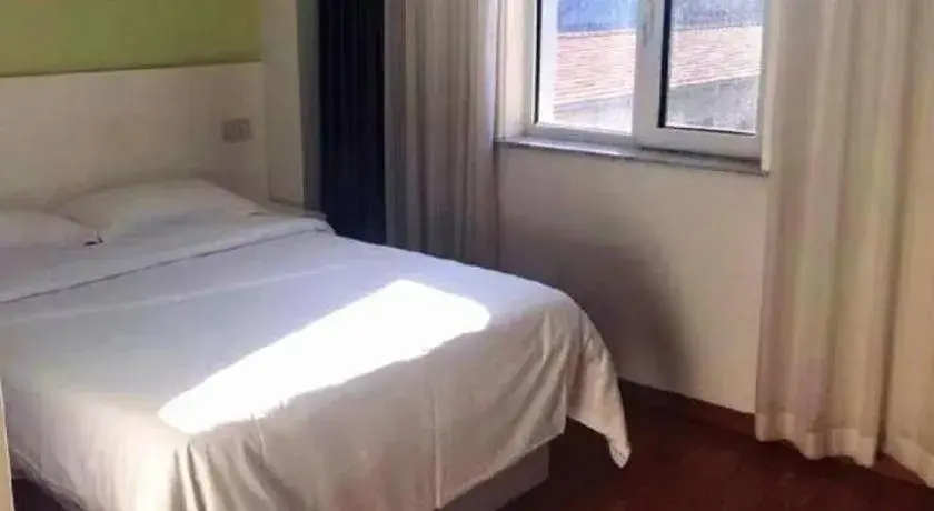 Bed in Shell Shuozhou Shuocheng District West Zhenhua Street Renmin Square Hotel Bed in Shell Shuozhou Shuocheng District West Zhenhua Street Renmin Square Hotel