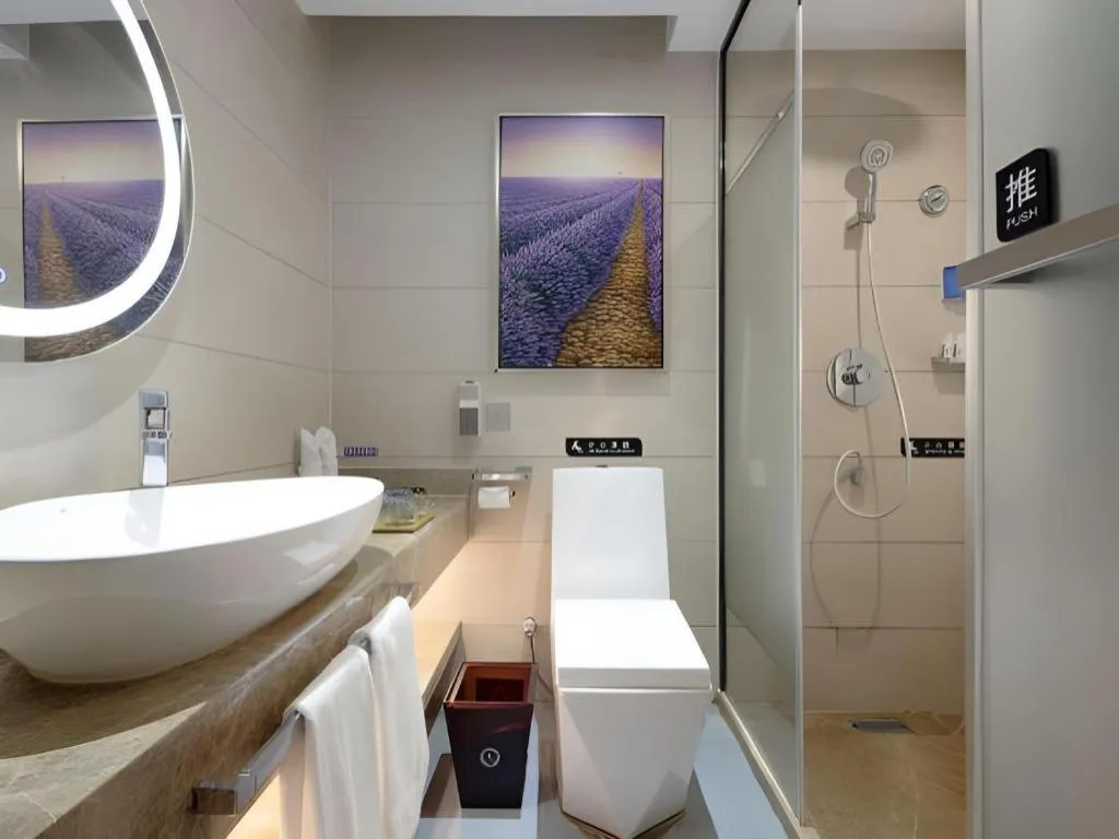 Lavande Hotel Guangzhou Shangxiajiu Pedestrian Street Hualin Temple Metro Station