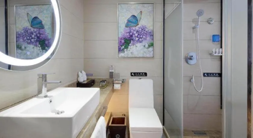 Lavande Hotel Guangzhou Shangxiajiu Pedestrian Street Hualin Temple Metro Station