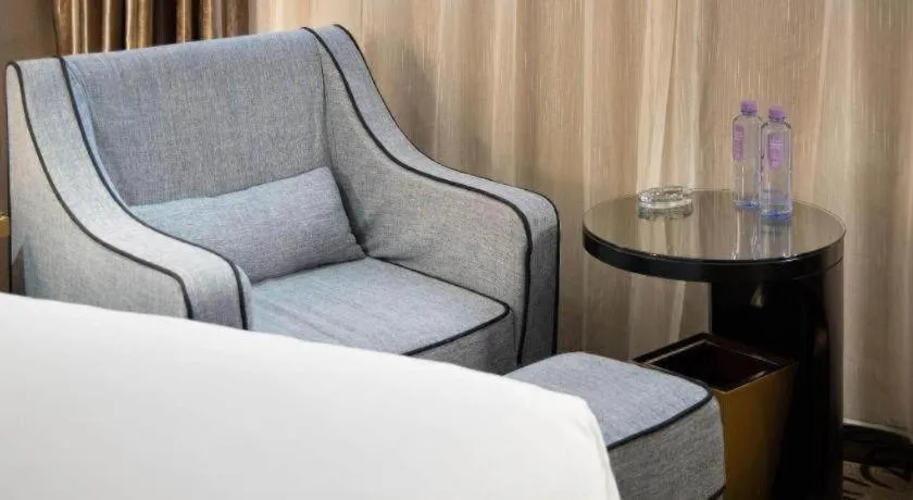 Lavande Hotel Guangzhou Shangxiajiu Pedestrian Street Hualin Temple Metro Station