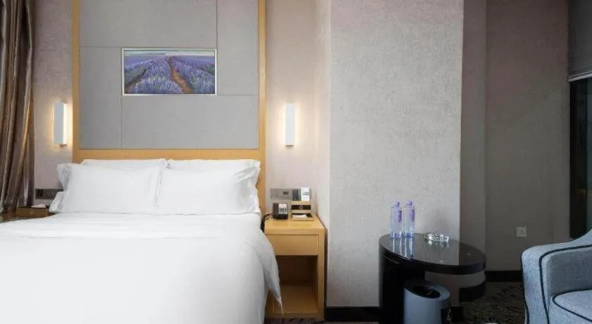 Bed in Lavande Hotel Guangzhou Shangxiajiu Pedestrian Street Hualin Temple Metro Station
