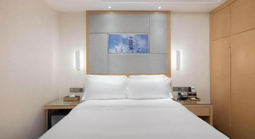 Bed in Lavande Hotel Guangzhou Shangxiajiu Pedestrian Street Hualin Temple Metro Station