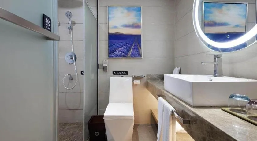 Lavande Hotel Guangzhou Shangxiajiu Pedestrian Street Hualin Temple Metro Station
