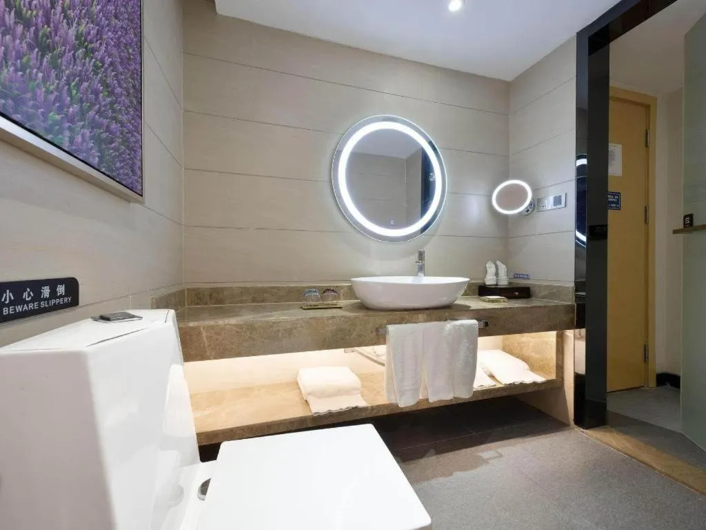 Bed in Lavande Hotel Guangzhou Shangxiajiu Pedestrian Street Hualin Temple Metro Station