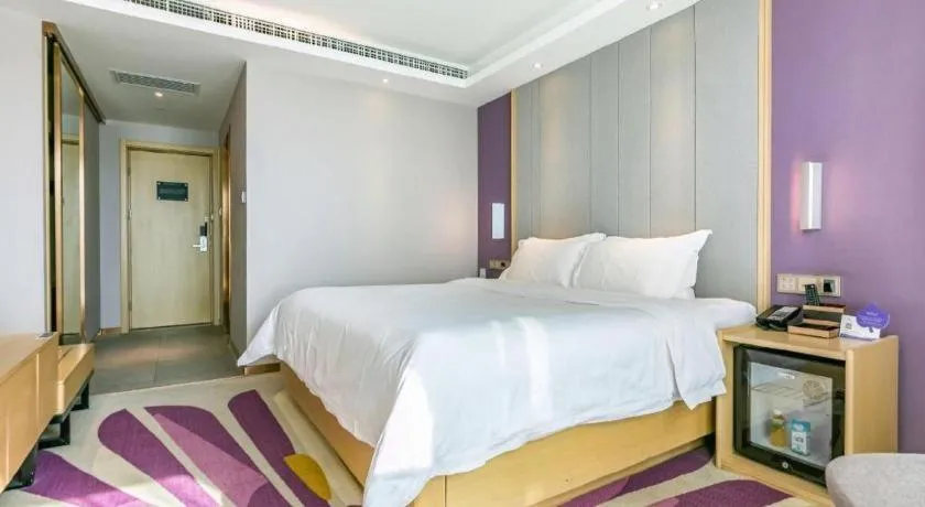 Bed in Lavande Hotel Beijing Olympic Village bird nest