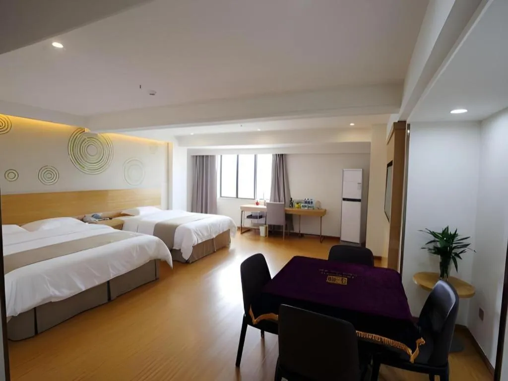 Bed in GreenTree Inn Xuancheng Jingxian Wannan First Street Express Hotel