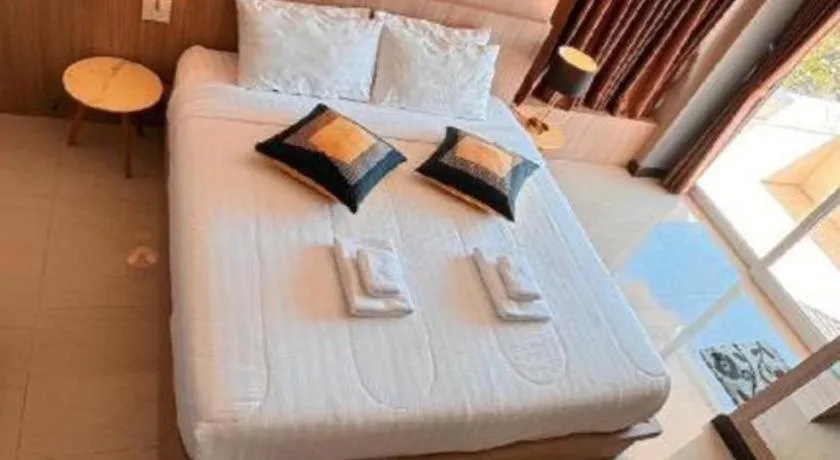 Bed in Home Place Lopburi Hotel